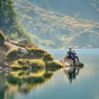 𝗟𝗮 𝘀𝗼𝘀𝘁𝗲𝗻𝗶𝗯𝗶𝗹𝗶𝘁à 𝗻𝗼𝗻 è 𝘂𝗻𝗼 𝘀𝗹𝗼𝗴𝗮𝗻.
È una responsabilità. Anche narrativa.

𝗙𝗶𝗹ò 𝗚𝗿𝗲𝗲𝗻 𝗻𝗮𝘀𝗰𝗲 𝗽𝗲𝗿 𝗿𝗮𝗰𝗰𝗼𝗻𝘁𝗮𝗿𝗲 𝗶𝗹 𝗽𝗿𝗲𝘀𝗲𝗻𝘁𝗲 𝗰𝗼𝗻 𝗮𝘁𝘁𝗲𝗻𝘇𝗶𝗼𝗻𝗲 𝗲 𝗰𝘂𝗿𝗮.
Perché le parole, i temi e le storie che scegliamo hanno un impatto reale sul territorio e sulle persone.
Raccontare bene significa anche raccontare con rispetto.

💬 𝙋𝙚𝙧 𝙩𝙚, 𝙘𝙤𝙨𝙖 𝙫𝙪𝙤𝙡 𝙙𝙞𝙧𝙚 𝙘𝙤𝙢𝙪𝙣𝙞𝙘𝙖𝙧𝙚 𝙞𝙣 𝙢𝙤𝙙𝙤 𝙨𝙤𝙨𝙩𝙚𝙣𝙞𝙗𝙞𝙡𝙚?
.
.
.
Foto Archivio Edizioni Filò:
1. Madonna di Campiglio @skiarea.campiglio - foto di @alessandro_polla
2. MUSE @museomuse
.
.
.
#edizionifilo
#editoriaindipendente
#progettoeditoriale
#culturaeditoriale
#storytellingterritoriale
#editoriaculturale
#magazineitaliani
#editoriacontemporanea
#raccontareilterritorio
#contenutidivalore
#comunicazioneeditoriale
#progettieditoriali
#editoriaitaliana
#magazinedicultura
#narrazioneeditoriale
#editoriaeterritorio
#brandstorytellingitalia
#culturaecomunicazione
#editoriacartacea
#progetticulturali